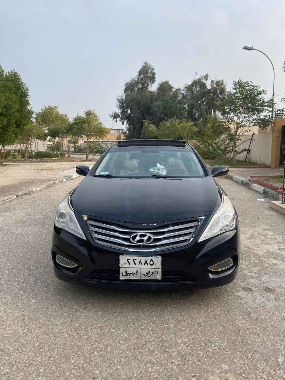 هونداي ازيرا 2013بيها ضرر جاملغ خلفي السياره بيها حرك بس بصندوك دواخل السياره (الغرفه) ماواصلها حرك ع البلاد السياره مصبوغه حزام للجماليه كير محرك كفاله تخم تاير جديد صدر /٧٠ بلميه بجم زنون فول مواصفات السعر ١٠٥ قابل للتفاوض 
للاستفسار (***********/***********) الصويرة, واسط
