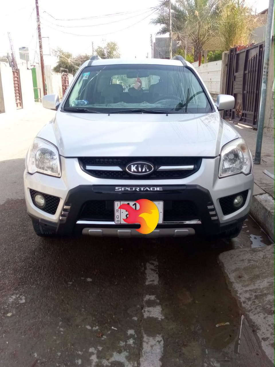 السلام عليكم سيارة سبورتج 2009 وراد خليجي  ماشية 200كم مكينة 2000 سيارة خير من الله تبريد حدادة وصدر  
فتحة بانوراما
مري شفط
سيارة خير من الله 
السعر 125 ورقة وبيهة مجال 
الرقم ***********
