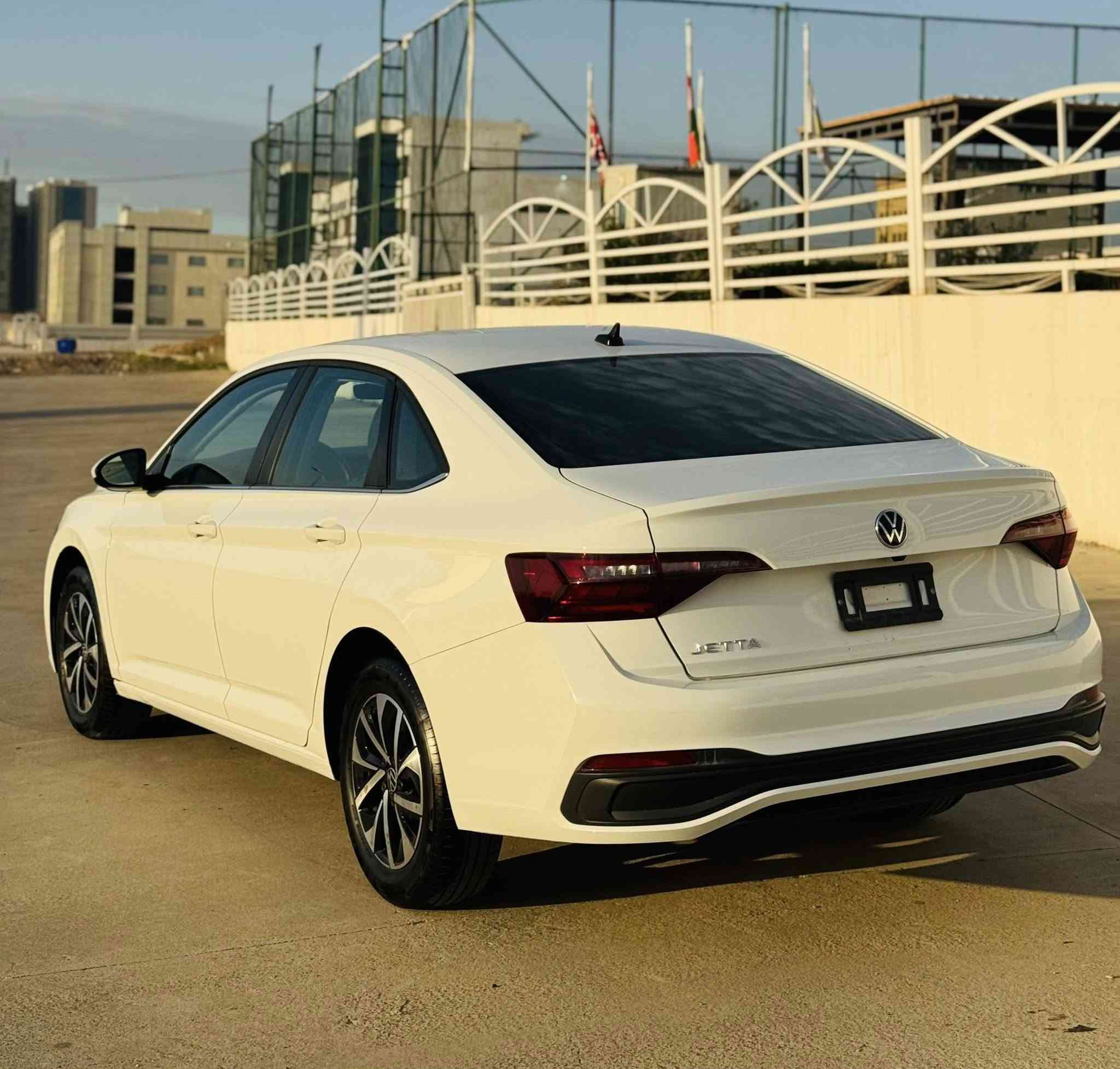 Volkswagen Jetta
موديل 2024
مواصفات S
ماشية 24  الف
بونيد صبغ فقط
ايرباك استيرن و تكمة طاك راجعين بلادي شركة 
لايتات و راديتر اصلي شركة 
سيارة بدون رقم تترقم شمالي
مكان سيارة اربيل 
*********** واتساب 
سەیارەکە ژمارە کاتیە و بەس بۆنید بۆیاغە
