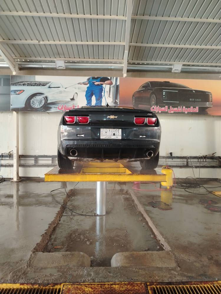 شفروليه كامارو RS

* الموديل: 2012
* المحرك: 3.6 لتر V6 (3600cc)
* الوقود: بنزين
* الفئة: RS
* القير: أوتوماتيك (غالباً 6 سرعات)
* اللون: رمادي غامق
* العداد: 90,680 ميل (يعادل تقريباً 146,000 كم)

المواصفات المعروفة لهذا الموديل

* قوة المحرك تقريباً 312 حصان.
* دفع خلفي (RWD).
* مثبت سرعة.
* جنوط رياضية.
* نظام ABS ومانع انزلاق.
* مقاعد رياضية.
* شاشة معلومات وسطية.

ملاحظة
* حادثها باب الصدر من أمريكا مصلح

السعر 92 ورقة وبيها مجال بغداد, العراق


**إذا كنت صاحب هذا الإعلان وتريد حذفه لأي سبب، رجاءا أرسل رسالة إلى الدعم الفني**