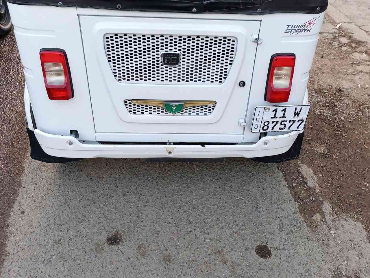 تكتك للبيع موديل 2022 كفالة عامه رقم الهاتف العنوان بغداد  ***********
