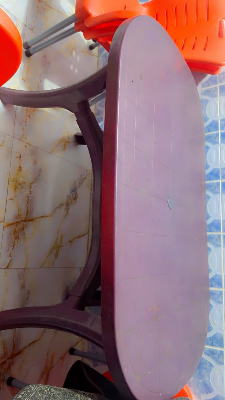 غراض للبيع مابيهم اي ضرر
الكراسي جدد بعدهم


**إذا كنت صاحب هذا الإعلان وتريد حذفه لأي سبب، رجاءا أرسل رسالة إلى الدعم الفني**