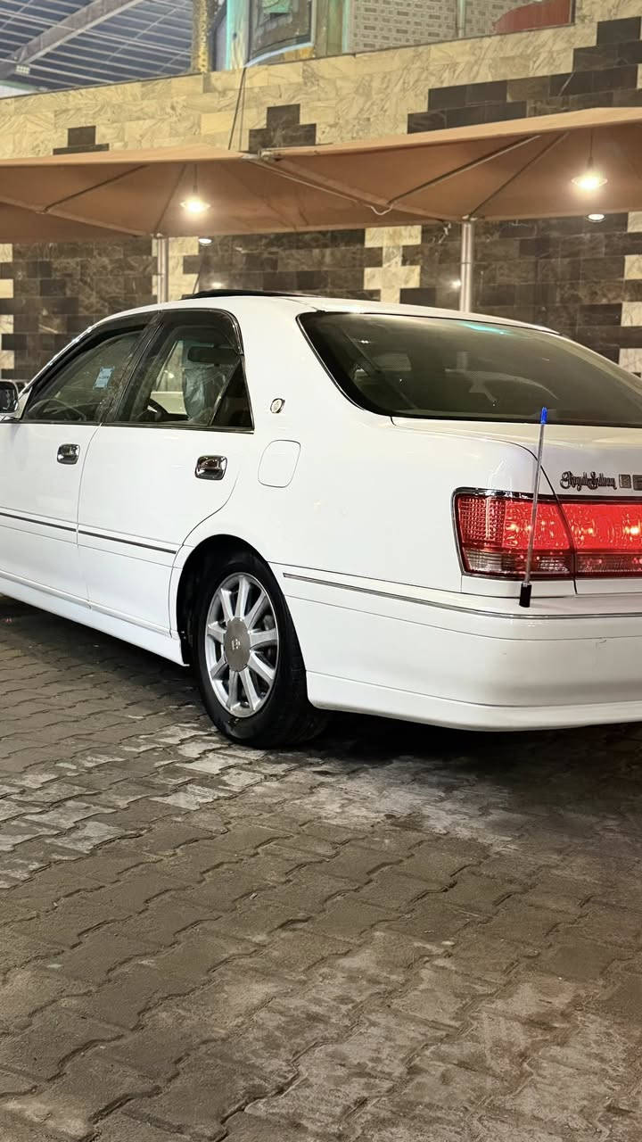 سلام عليكم جميعاً
سياره كراون ملكه للبيع🔱
موديل 2000🔆
اربع كشنات جلد كهرباء✅
فتحه سلايد طكتين✅
تبريد خلفي✅
ثلاجه✅
اللون صدفي✅
ويل نجمه✅
تخم تاير جديد✅
مكينه D4الكبير✅
اربع دكم ✅
شاصي75✅
دشبول مثنى العيساوي✅
تحويره نجف فوك وجوه✅
سياره جديده وحلوه وبل عافيه عل ياخذه
رقم اربيل مداور ثاني يوم بسمي شرط
الاستفسار اكثر خاص او اتصل ***********
