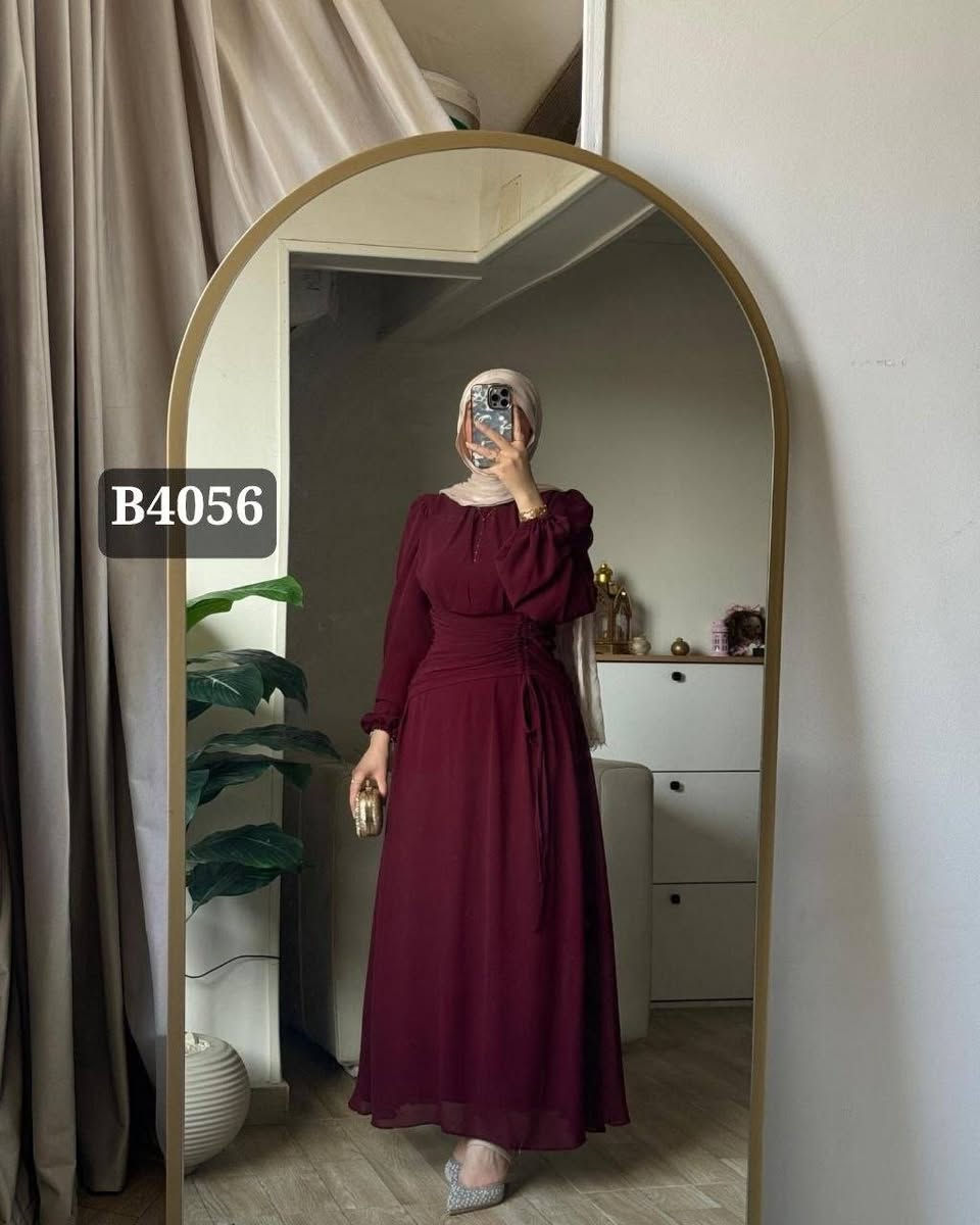 فستان لحفلات او الخطوبه او افراح وااو وااو تحفة بجد والله شكلها روعه ♥♥😍😍😊🥺🫣😍

الموديل ❤️❤️  دريس شيفون حزام شداد

الماتريال ❤️❤️  شيفون عالي الجودة 

المقاس ❤️❤️ون سايز تلبيس  ل85ك 

السعر ❤️❤️ على الخاص 

4056
❌متاح الالوان المطبقه علي الارض فقط


**إذا كنت صاحب هذا الإعلان وتريد حذفه لأي سبب، رجاءا أرسل رسالة إلى الدعم الفني**