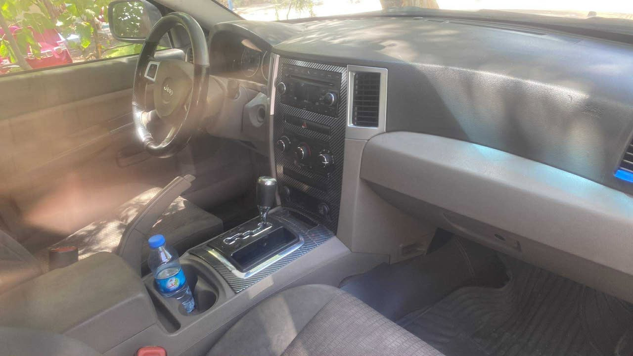 جيب لا ريدو موديل 2008دبل اكسل گيرو محرك واكسل بالشرط كهربائيات تدفىه تبريد شغال سنويه 2027شهر 4صبغاربع قطع بدون دواخل بس رش السعر 97مكانى كركوك موبايل***********كورك***********
