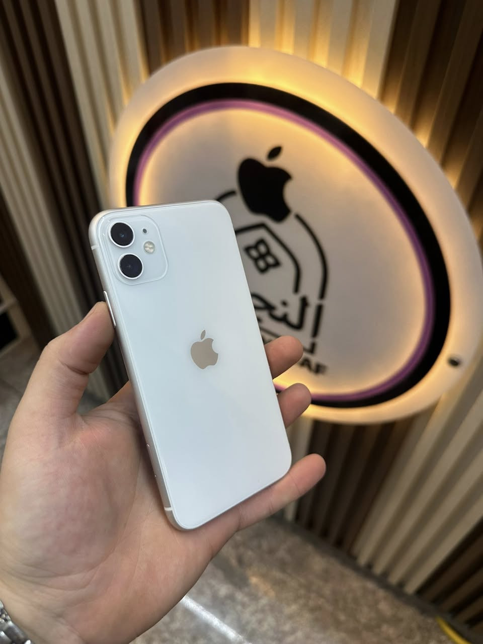 ايفون ١١ عادي ١٢٨ ب ١٧٠ مكاني النجف نظيف كلش 
***********

