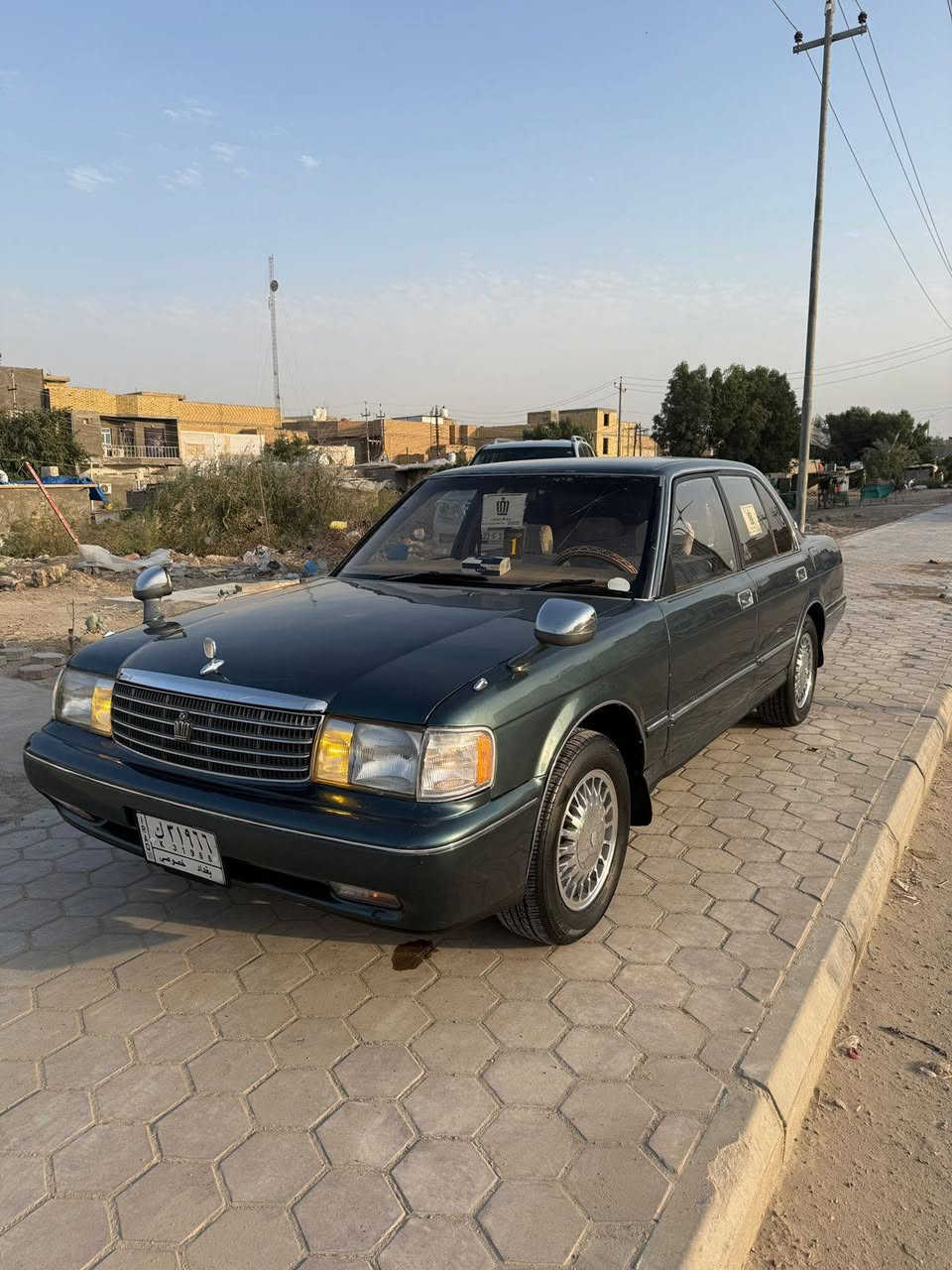 سلام عليكم 
رمضان كريم 
أرنب طويل مكفوله من الضربه والكصه ونقل جثه  والخياس. مرشوشه جمالي 
سنويه مجددد
سياره داخله هزه 
حداده جديده 
طخم تاير جديد 
محرك وكير مكفولات 
كهربائية كلها شغاله 
لون سياره كلش حلو. 
تبريد قطعين 
كشنات خلفيه متحرك
ويل كب جديد 
دواخل سياره بلكارتون
توني مدخلها دوشمه 
اكسن 3 قطع جنازي اصل فحل 
دواخل عسلي 
مداور مباشر مشروع وطني 
السعر 70 وبيها مجال 
للأتصال *********** وتساب 
التصال. ***********
سياره مال جناي متعوب عليها كلش..
