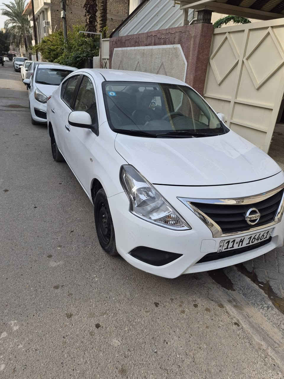 السلام عليكم نيسان صني هندي ٢٠١٦ للبيع مكينة و كير و تبريد ممتاز السيارة مدوشمة جلد دوشمة حلوة و بيها شاشة و كامرة بيها تبديل جاملغ جهة السائق و ربع قبغ الجنطة مصبوغ و بيها مكانات بارد سنوية و هزة جديدة و السيارة بأسمي و ماشية ٢٣٠ الف مكان السيارة بغداد سبع ابكار
السعر ٨٨ و بيها مجال بسيط الرجاء التواصل على الرقم صاحب السيارة *********** مو عالمسنجر
