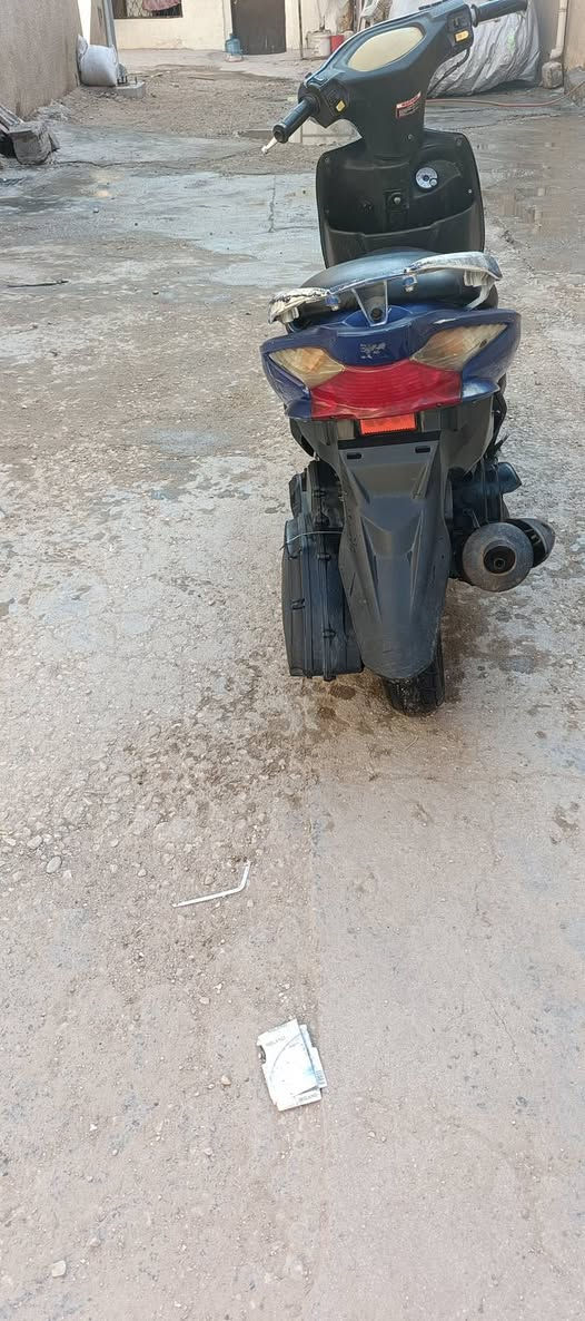 السلام عليكم دراجه للبيع موديل 21   كلش نظيفه شلعه قويه مكيتها حلوه 250 وبيها مجال مكانه كربلاء قرب مستشفى الكفيل ‏‪***********
