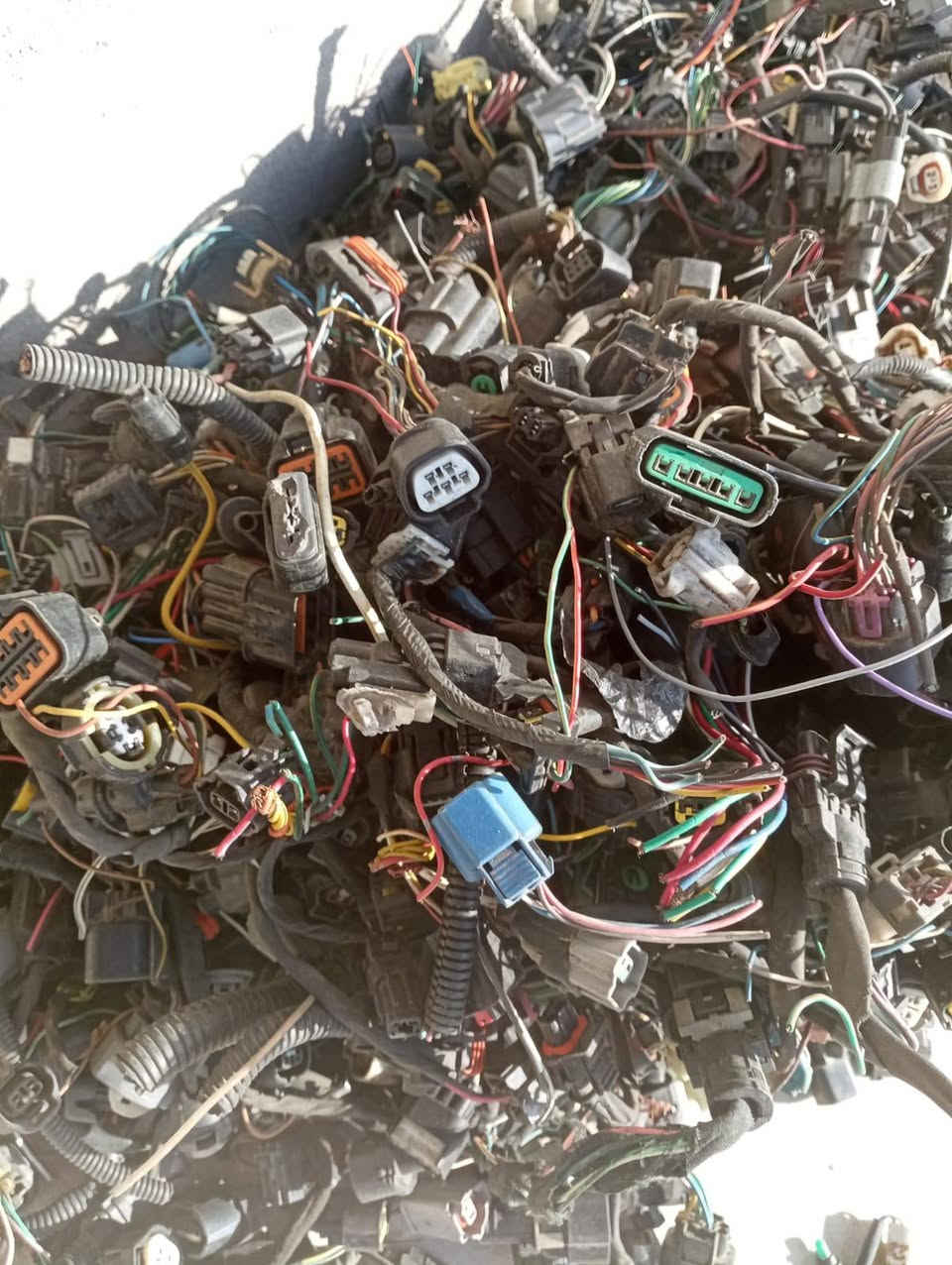 فيش انواع السيارات. 
للاستفسار 
***********
