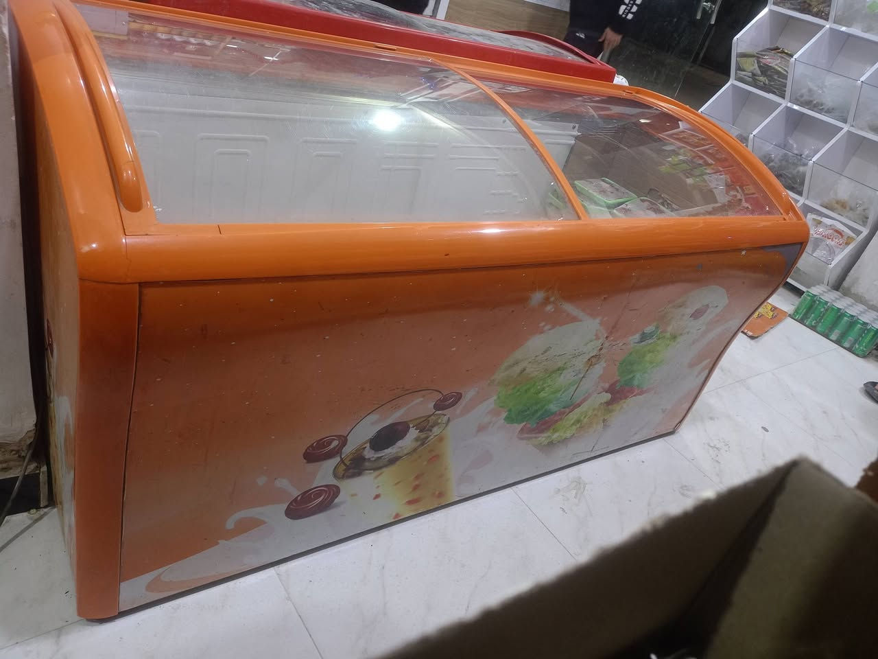 بسبب الوعود الكاذبه اعادت النشر 
مجمد برودته خير من الله تجي ونضافه 100%
الاستفسار ***********
عنواني ناصريه اريدو
