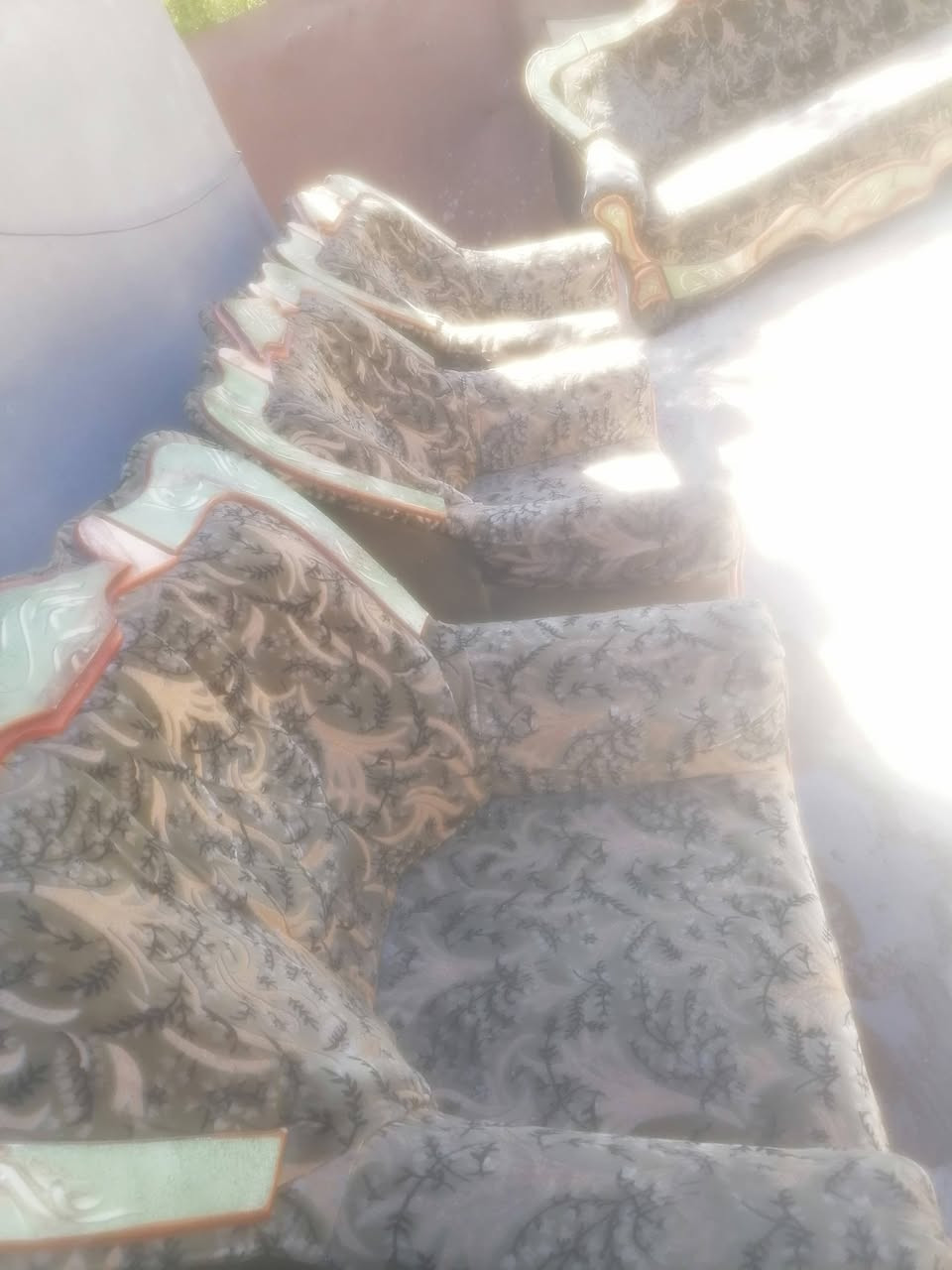 اخون تخم جديد العدد ٦ قطع نضيفه وجديد وكلشي معيزه للبيع مكان حله معميره السعر ب١٧٥ قففل قفل قفل استفسار أكثر ***********
