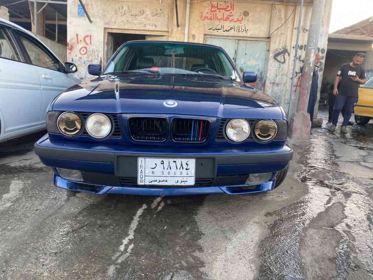 BMW525
موديل93
فول كشنات كهربائي تنته كهربائي 
تبريد ثلج ❄️ تدفه 
محرك دجتل كير شرط 
منضومه زنون ناصي 
لون مميز 
بجم عريض 
رقم نينوى 2029
تحويل ثاني يوم 
رقم موبايل ***********
السعر 79
وكلشي اكو بل سوك
