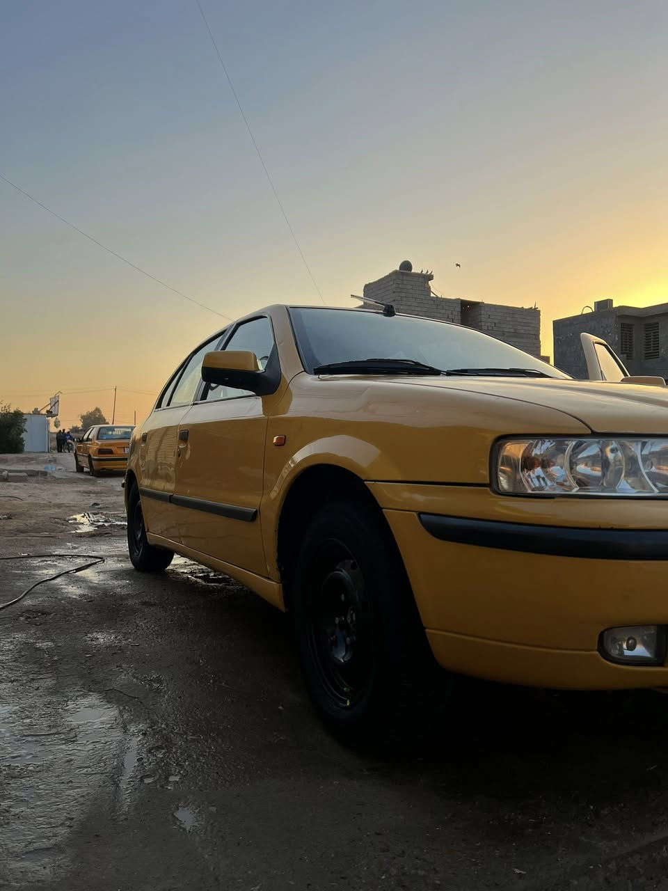 سلام وعليكم سمند ناطقه مديل 11 سياره خير من الله تبريد شغال ثلج تايرات جدد كير مكينه خير من الله نصبته كلش حلوه رقم بغداد مصفره هيئه غرامات هزه جديده هاذ لسبوع هزيته 
مكاني بغداد جسر دياله جديد سعره 37 وبيه مجال حك جيه *********** بي واتساب واتصال
