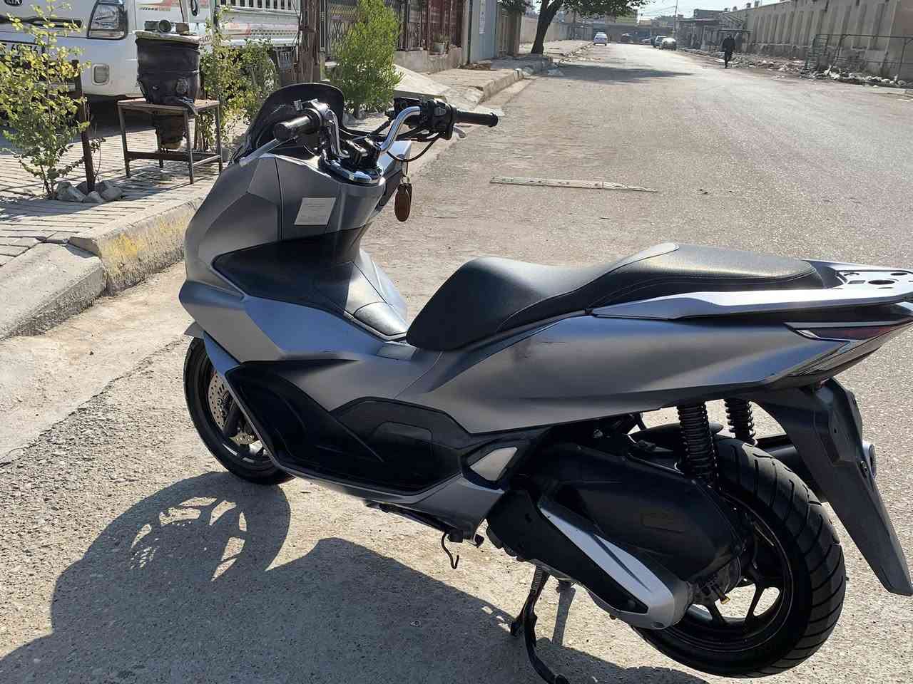 سلام عليكمPCXجيل الرابع للبيع
كفاله عامه***********
مكاني بغداد
