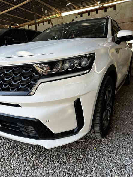 .
سورنتو خليجي فول 1/1
رقم اربيل 
موديل 23
محرك 6v 
ماشيه 80 الف 
كفاله 
•••
السعر 305 بيه مجال 
***********
