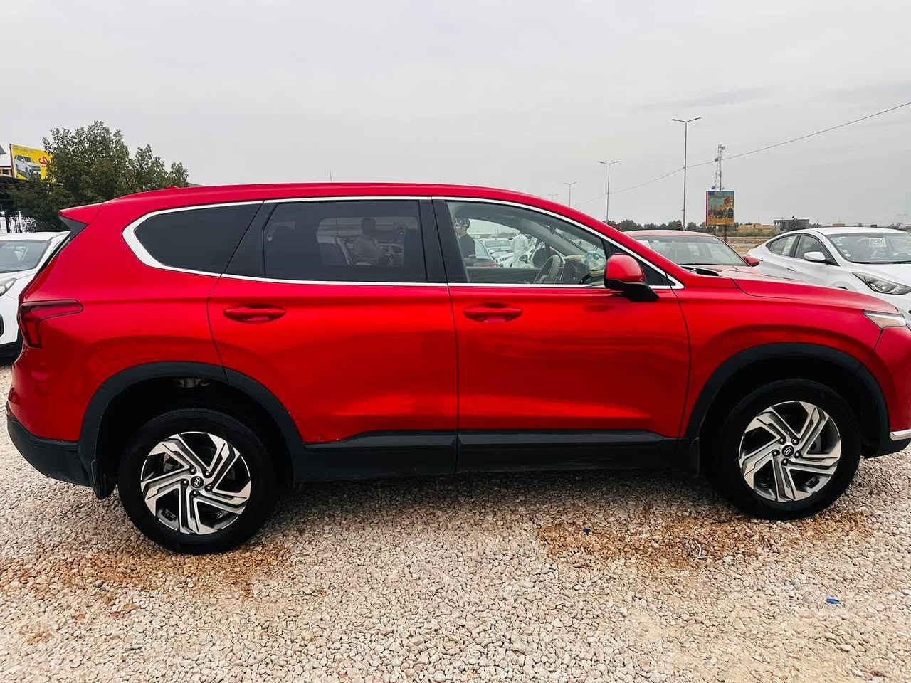 سلام عليكم سنتافي أمريكي  مكينه 2500 ٢٣مرقم مثنى تبديل بنيد فقط    ***********
