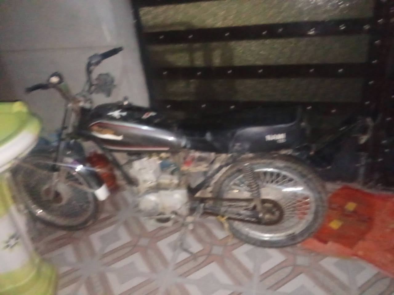 درجة للبيع نوع تايجر اربعه كير درجه 2018 السعر 250 وبيها مجال ناقصها بريك بيها تبخير التواصل الرقم ***********
