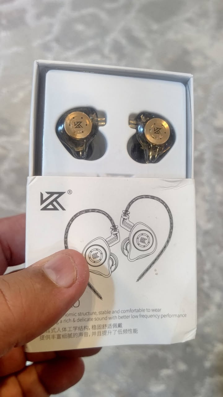 شلعه 15 قطعه القطعة ب5 الف يصيرن 75 الف وتوصيل محافظات ب5


**إذا كنت صاحب هذا الإعلان وتريد حذفه لأي سبب، رجاءا أرسل رسالة إلى الدعم الفني**