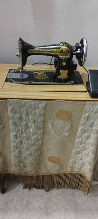 مكينة خياطة • فراشة • بابل شارع ٨٠