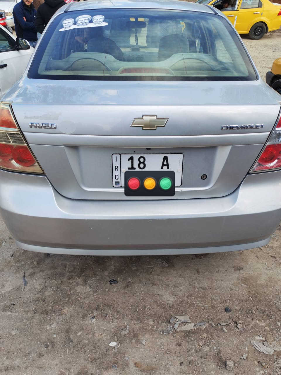 افيو 15
خليجي مسكر 1600
السيارة باسمي 
حلة بداية شارع 100
***********
