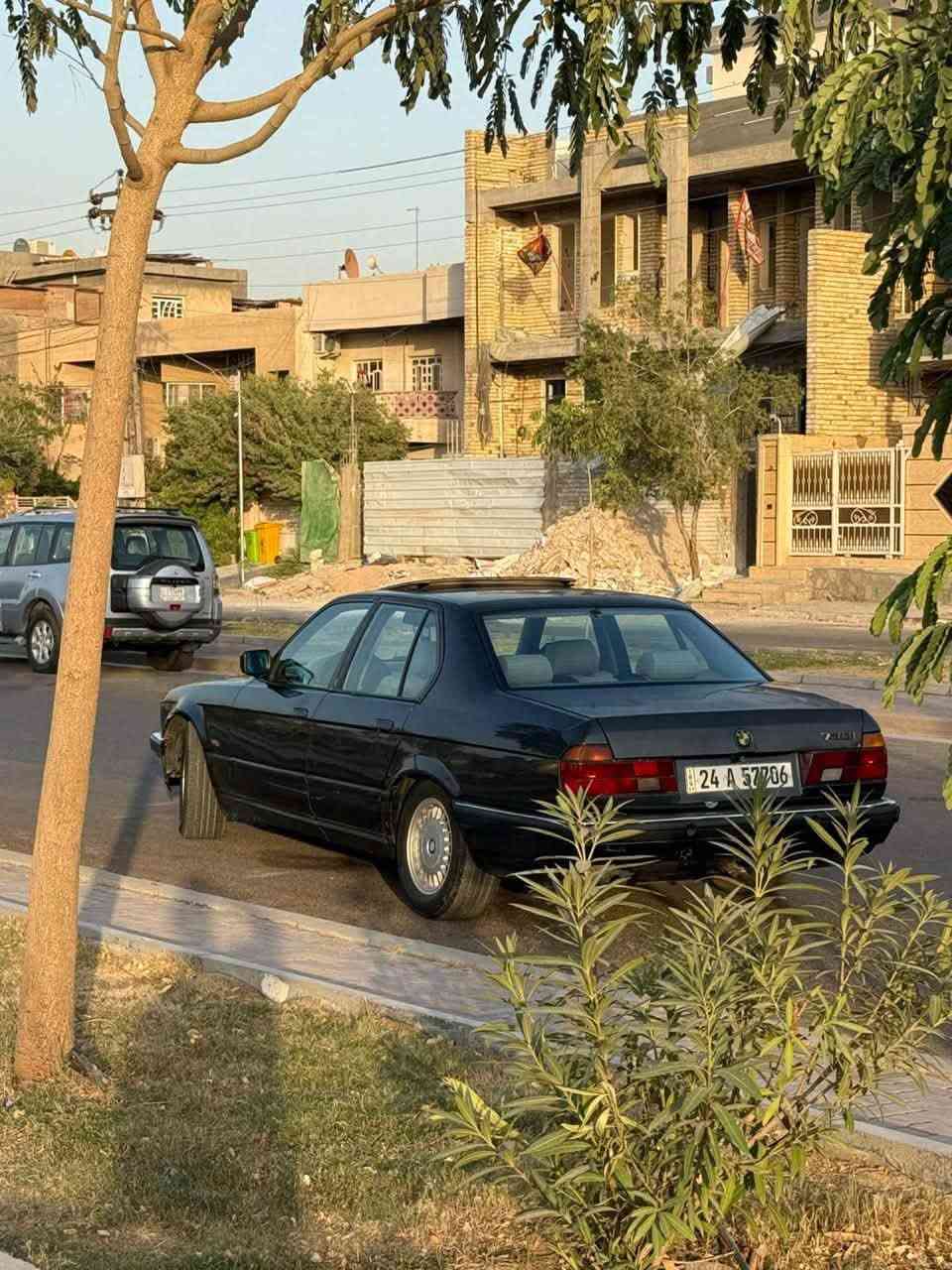 سلام عليكم من رخصه الادمن
بي ام دبليو 1993 رقم دهوك اب اسمي سياره جاهزه حداديه جديده تخم تاير جديد غرفه نضيفه كلش تبريد ثلج ❄️ سياره كفاله عامه من الضربه بس صبغ جماله فقط سياره ساره فول كهرباء كروز سرعه ومثبت كشنات كهرباء شغاله حساس بداعميه امامي خلفي بيها ضعف بل مكينه بس والبقيه كله مكفول خير من الله سعر 46مكان سياره بغداد ‭***********‬
