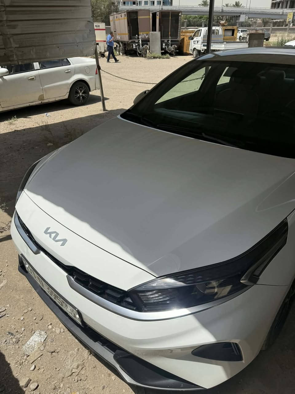 سيراتو. موديل ٢٠٢٤ 

خليجي. كفاله من الصبغ. 

السياره ماشيه ٤٦ 

السياره ع وضع الشركه برغي ممفتوح بيهه***********السعر 180وبيهه مجال بسيط
