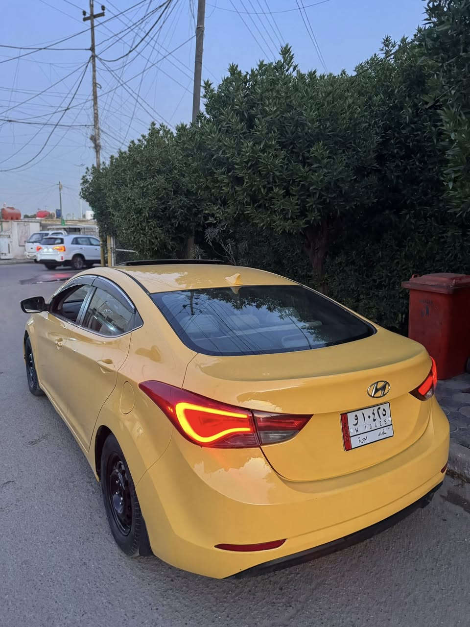 النترا 2014حادثه فقط جاملغ خلفي
سياره فول موصفات 
فتحه بصمه 
كشنات كهرباء 
مكينه 2000 
السعر 108 
مكان السياره بغداد جديده 
اي ستفسار ***********
