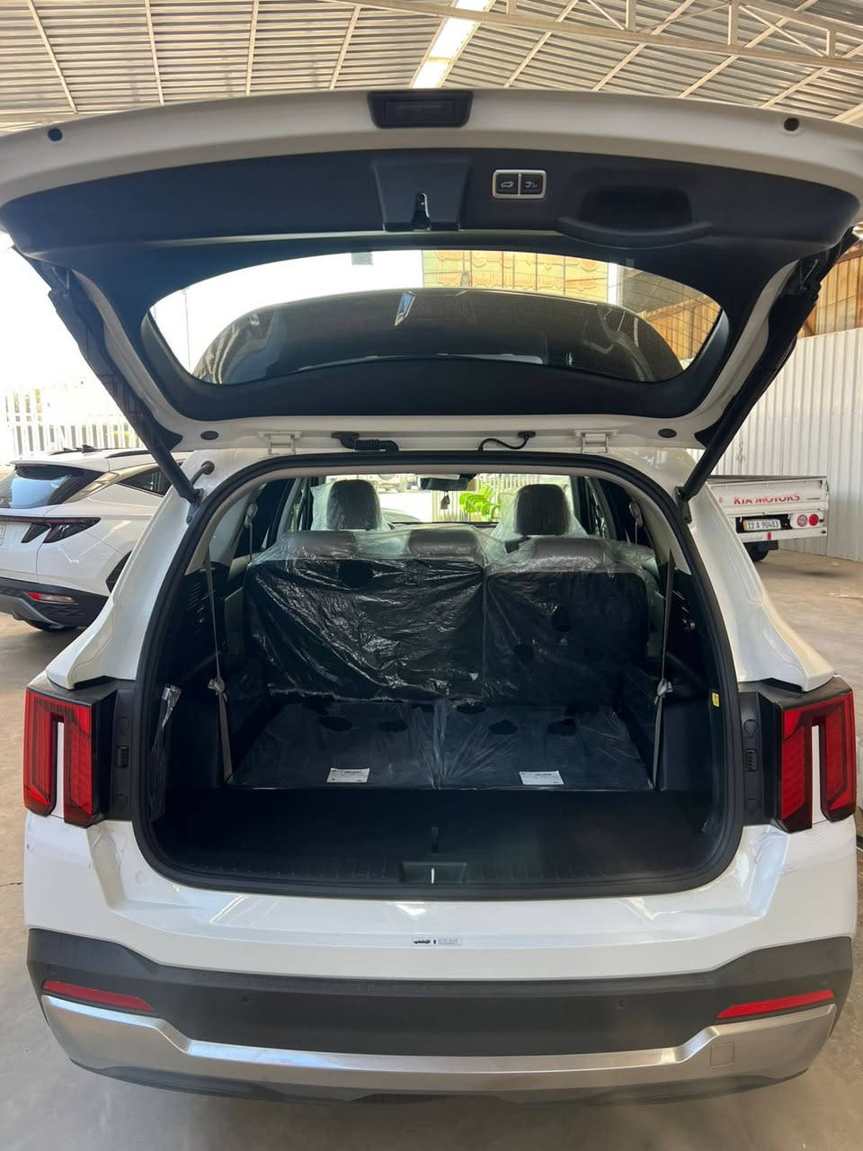 سلام وعليكم
سورنتو2025
الواصفات 
ويل 20
كراسي كهرباء 
باب خلفي كهرباء
كشات تدفئه
صندوك كهرباء الممشه 20000
للاستفسار 
***********
