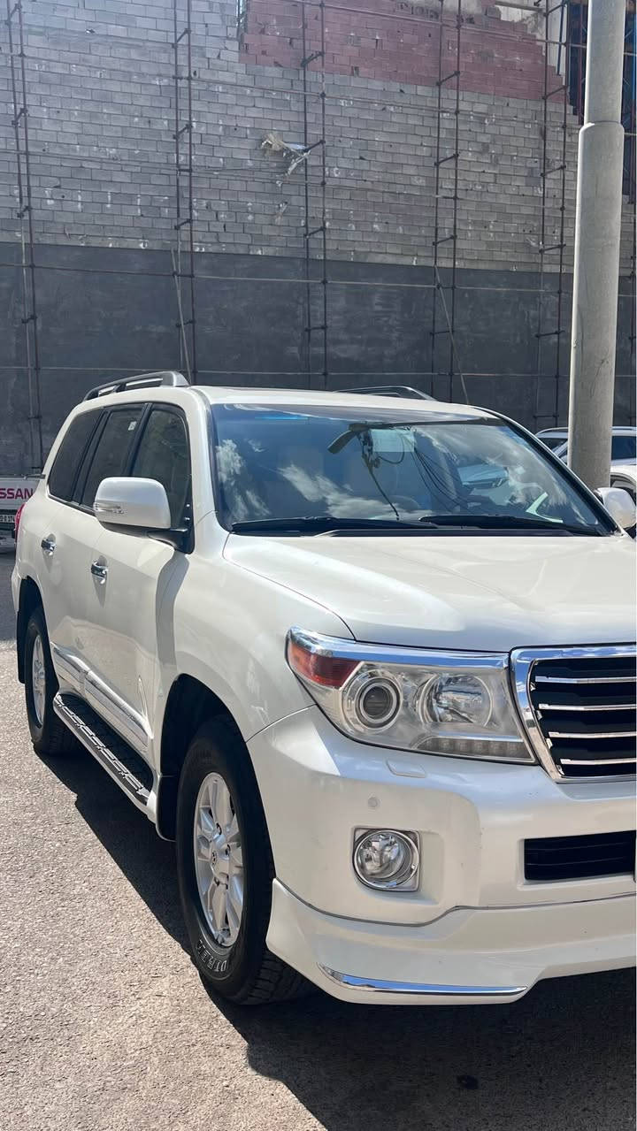 فول موصفات 2012 واحد علا واحد فقط بيها شبرين صبغ والباقي مكفوله كفاله عامه گير محرك كلها بشرط 247 ماشي رقم سنويه جديد أربيل, العراق


**إذا كنت صاحب هذا الإعلان وتريد حذفه لأي سبب، رجاءا أرسل رسالة إلى الدعم الفني**