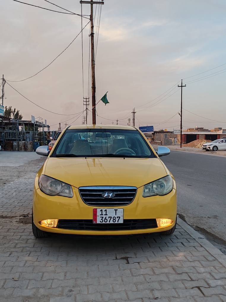سلام عليكم النتره للبيع موديل ٧ خليجي مكينه ٢٠٠ جديد السياره جاهزه للخير مابيه اي نقص مكينه كير جديد تبريد السياره صارف عليه جاهزه بمعنه الكلمه السياره بدون دواخل أو ضربه أو تبديل ولسعر بصيط بيع سريع، *********** بغداد, العراق
