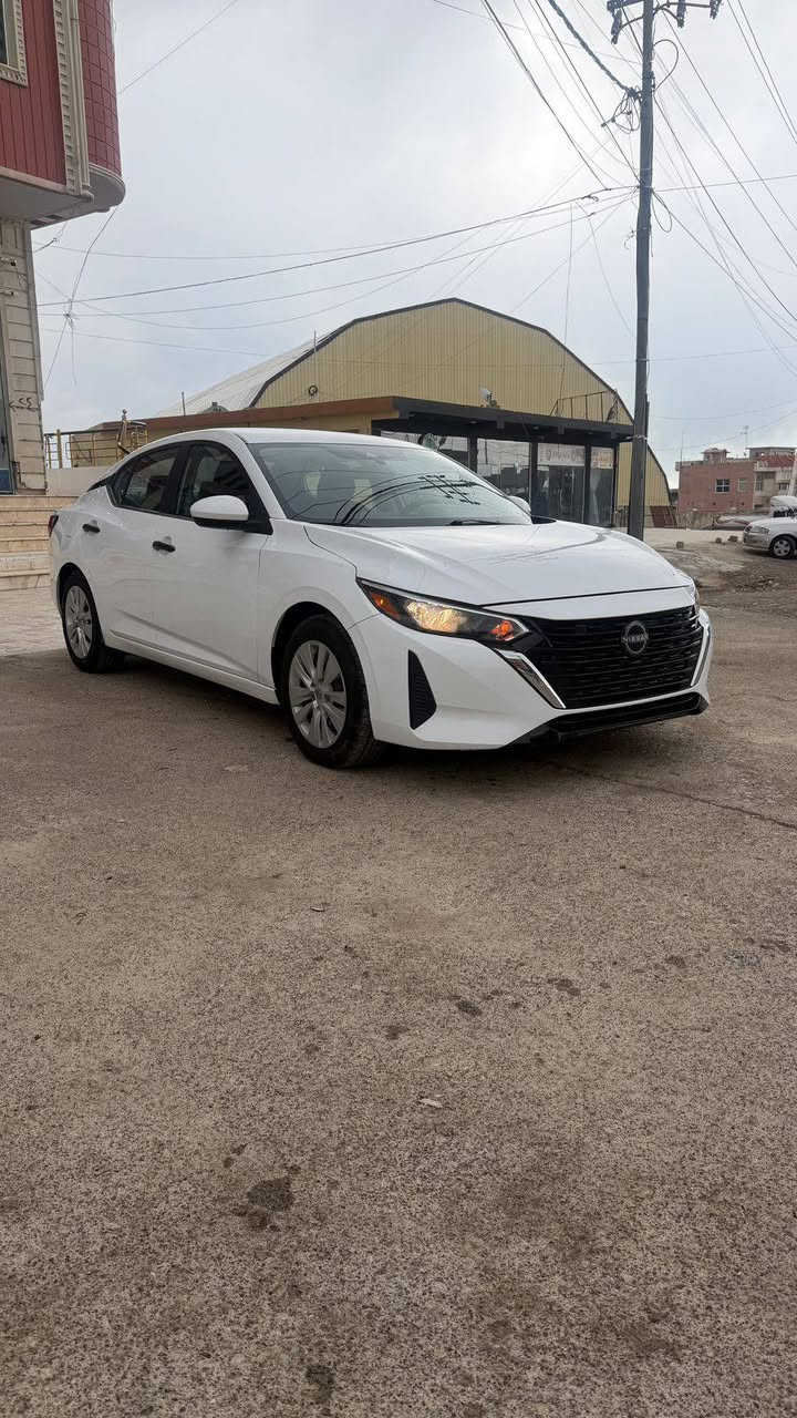 نيسان سنترا وارد امريكي 
موديل 2024
مواصفات S
بصمه 
شاشه 
رادار امامي 
رادار خلفي 
رادار جانبي 
حساسات 
تحديد سرعه 
تحديد خط مسار 
نيظام ايكو سبورت 
لون ابيض ثلاجي 
بيها بونيد صبخ بدون دواخل 
إرباك سكان راجع بلادي 
سياره بدون شخطه شرط 
مكان سياره عقره 
رقم شاصي موجود 
تلفون *********** اكر, نينوى
