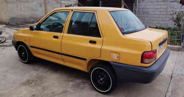 سيارة البيع سايبة مديل 2015 رقم بغداد سيارة بل عمارة راعيهة بل عمارة تحويل فاني يوم مصفرة هية وغرامات مكينة وكير جدد الكشرة شوف العين براكيت جديد ماطاك سيارة جديدة سعرهة 38 وبيهة مجال ***********
