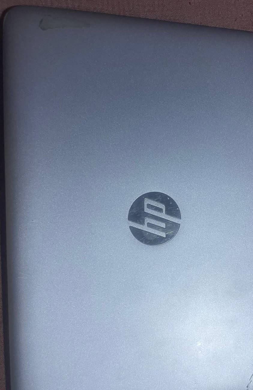 HP EliteBook 820 G4 للبيع

✅ Intel Core i5-7300U
✅ RAM 16GB
✅ SSD 256GB
✅ Intel HD Graphics 620
✅ Windows 10 Pro
✅ مناسب للشغل والدراسة والأوفيس وخدمة العملاء
✅ الجهاز بحالة جيده
مطلوب 8000


**إذا كنت صاحب هذا الإعلان وتريد حذفه لأي سبب، رجاءا أرسل رسالة إلى الدعم الفني**