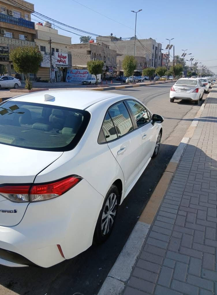 سلام عليكم كورلا هايبرد موديل 2020 وارد امريكي حادثه جاملغات خلفيه فقط بدون اي ايرباك      بيع فقط  السيارة  تحويل مباشر السعر137ورقة وبيها مجال بسيط رقمي ***********

