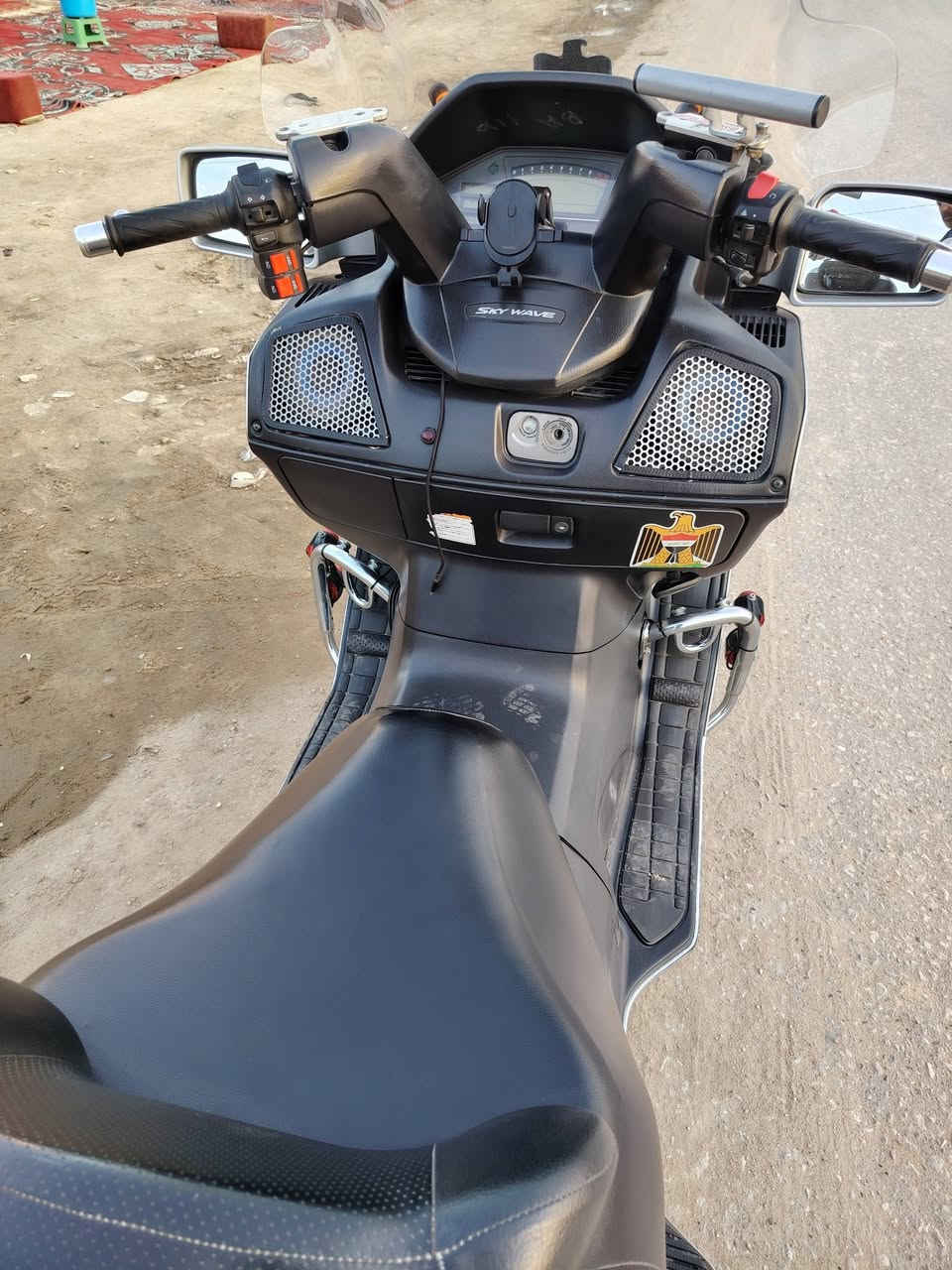 للبيع سكاي ٦٥٠ سعر٣٠ وبيه مجال ***********
