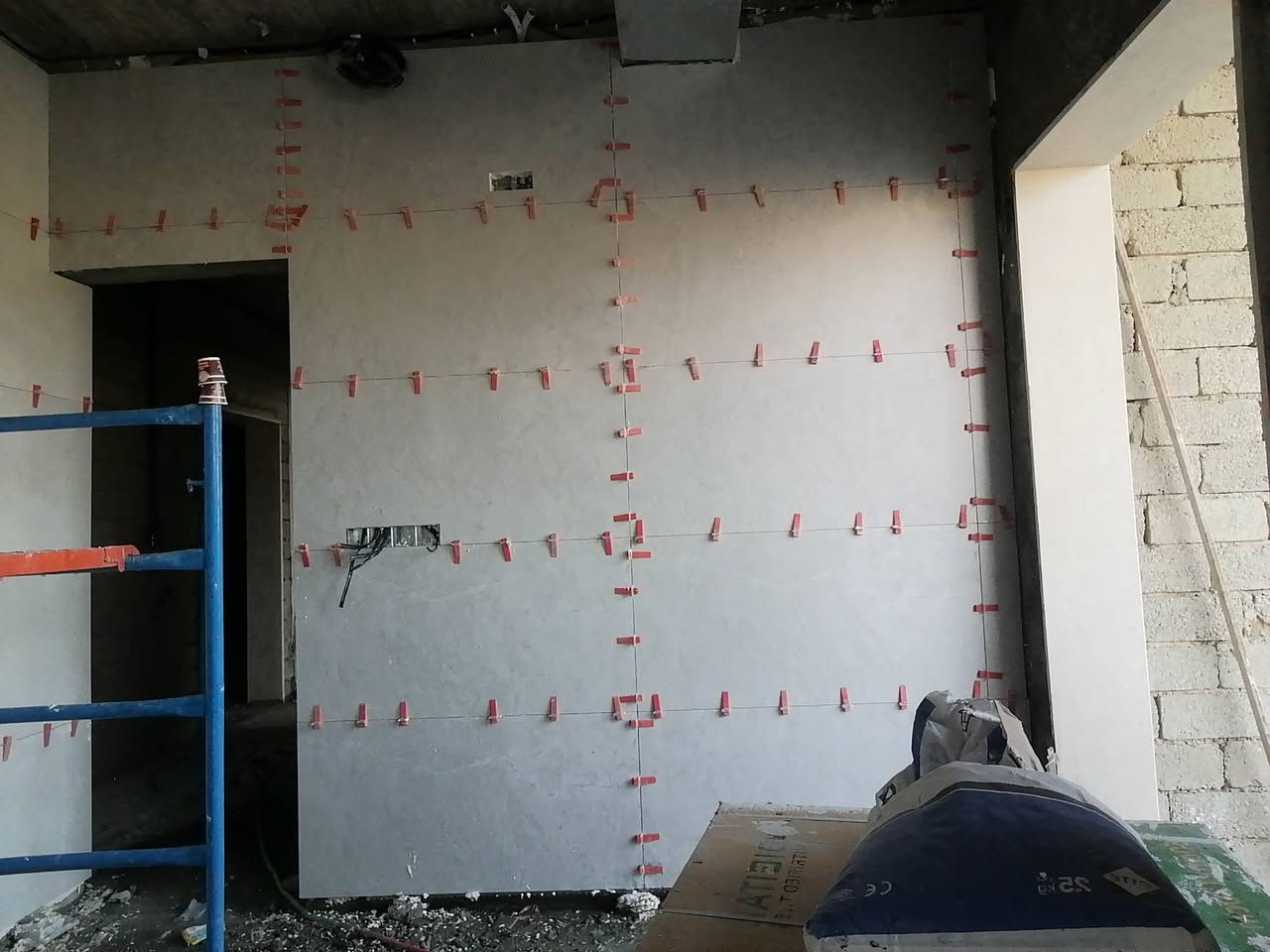 اسطه سيراميك ارضي وجداري شغل ليزري واسعار مناسبه 
متفرغين حاليا
للاستفسار 
075‪05456475 واتساب 
***********
