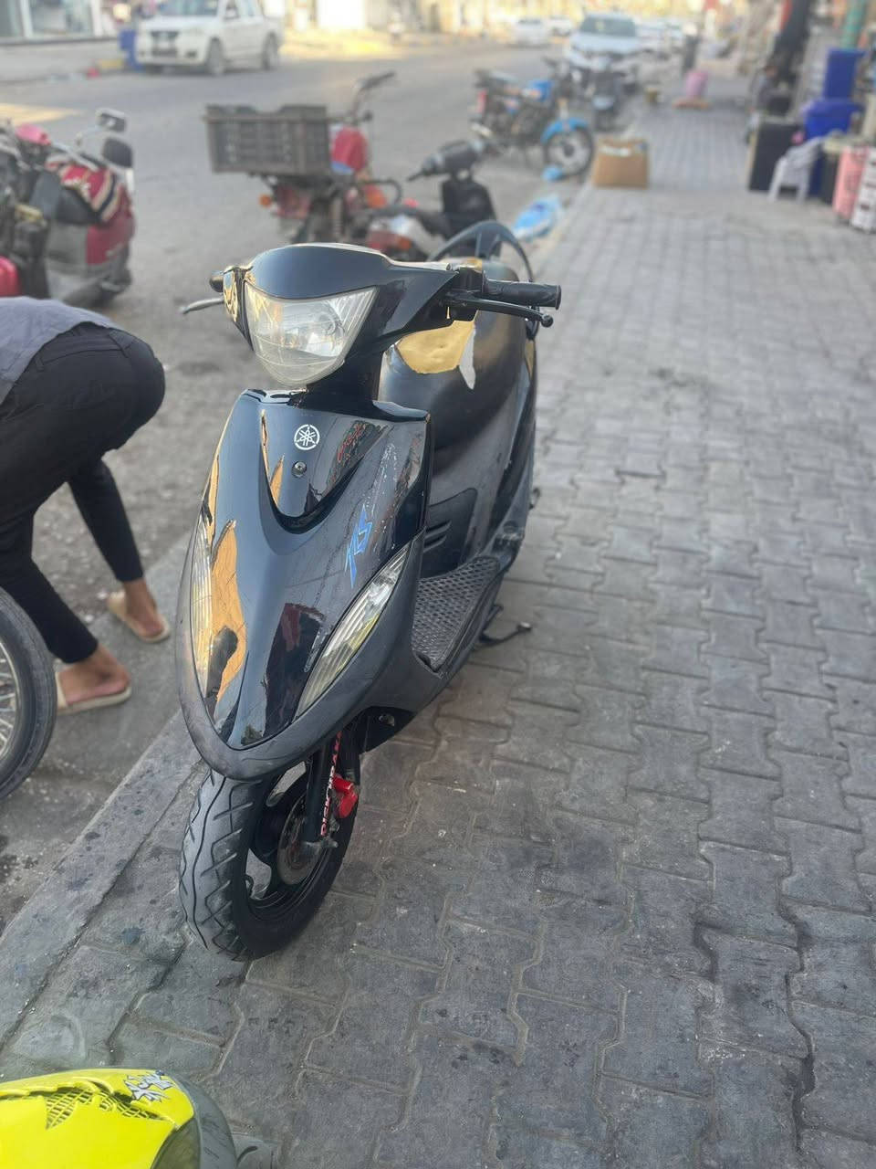 دراجتين للبيع سكنز نثيه 110 بلاديه مكينتها 58 ونص برغي مامفتوح بيها جيب مصلح وتعال.. وماكس عدله بلاديه كفر تجاري ومكينه ٥٥ تاكل الكاع شلعه ومعدل للاستفسار الاتصال على الرقم *********** وبيك خير وتدلل مكاني كربلاء سيف سعد مستعجل ع بيعتها
