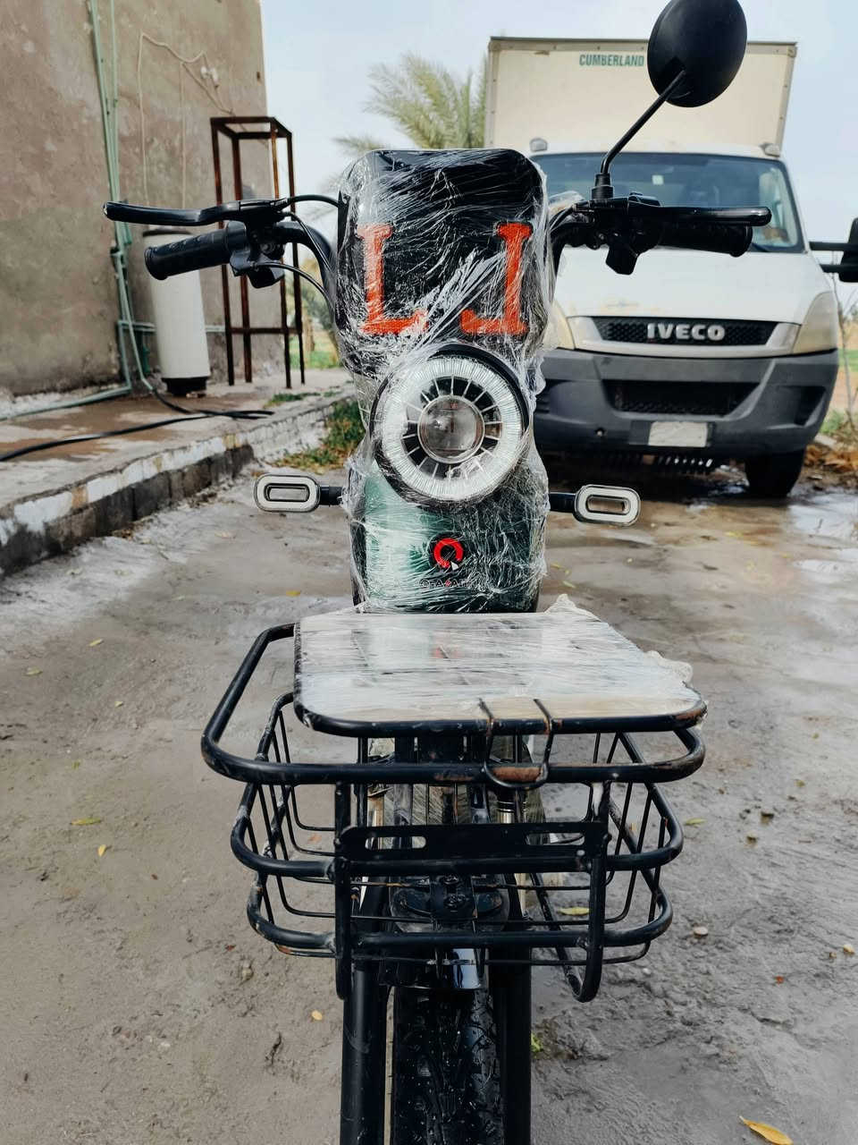 سلام عليكم بايسكل شحن حجم ٢٠  جديد جاهزه زيرو ضالي شهر ماخذه شركه بصمه كل شغال لايت عالي  كل جديد ماشيه ٤٧ كيلو فقط زيرو  بطارية جديد جدا ما نقص برغي سعر 300 بيه مجال بسيط مكاني حله محاويل


**إذا كنت صاحب هذا الإعلان وتريد حذفه لأي سبب، رجاءا أرسل رسالة إلى الدعم الفني**