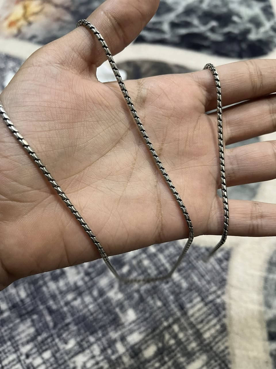 سلام عليكم سيت زنجيل وأسوار فضه مراوس بزنجبيل او اسوار اضخم حتى لو أنطي فرق الغرامات مكاني مدينة الصدر رقمي ***********
