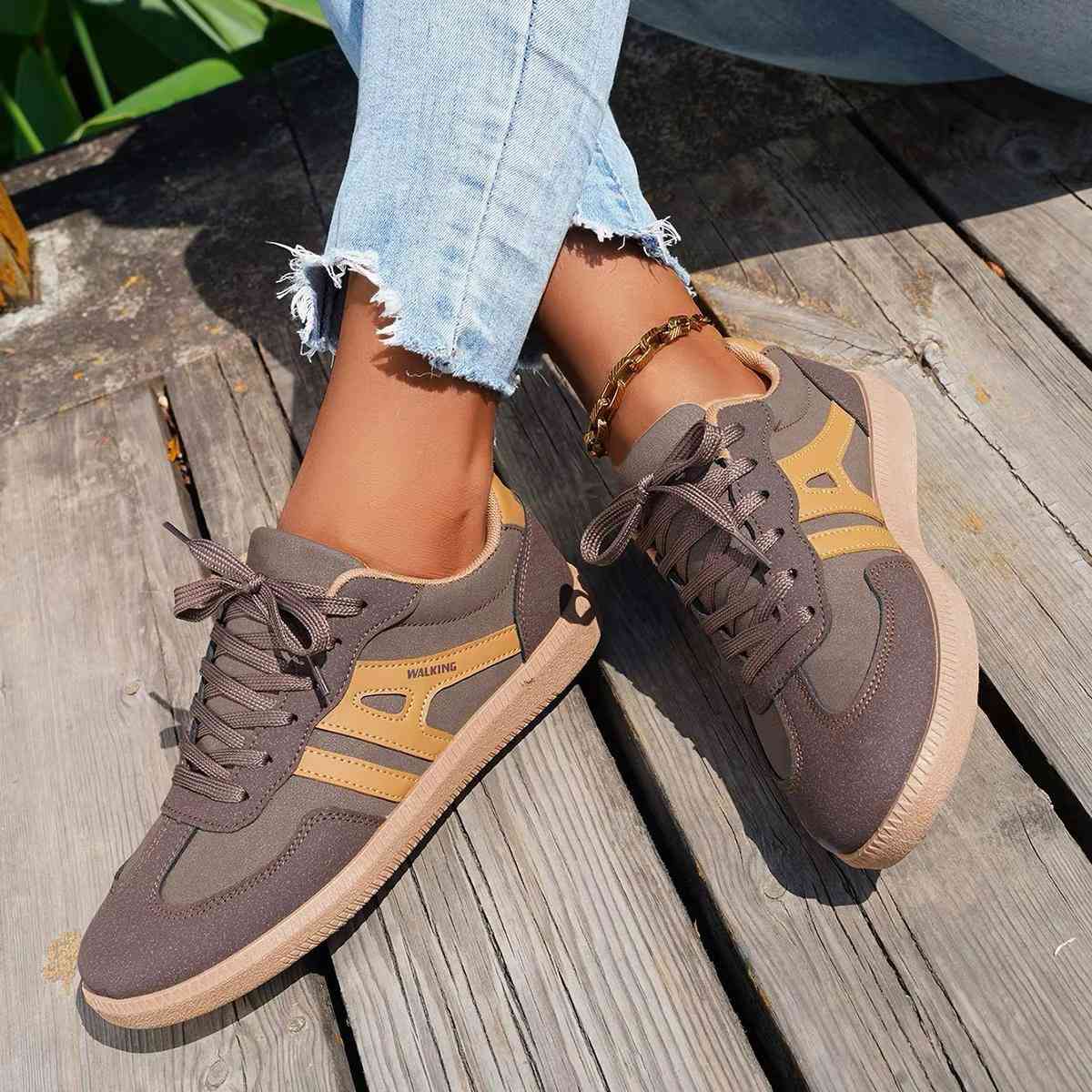 القطعه ب٦ وقياس ٣٨ ٤٠ ٤١  توصيل ٥


**إذا كنت صاحب هذا الإعلان وتريد حذفه لأي سبب، رجاءا أرسل رسالة إلى الدعم الفني**