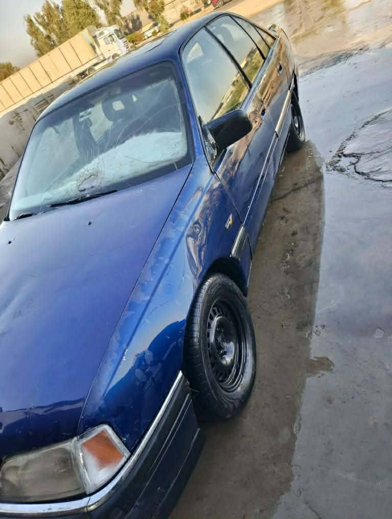 السلام عليكم ابل للبيع رقم ديالى موديل92حجم 20مكان كركوك داقوق شرط خياس مابيهه سعر17ورقه بيهه مجال للستفسار اكثر ***********
