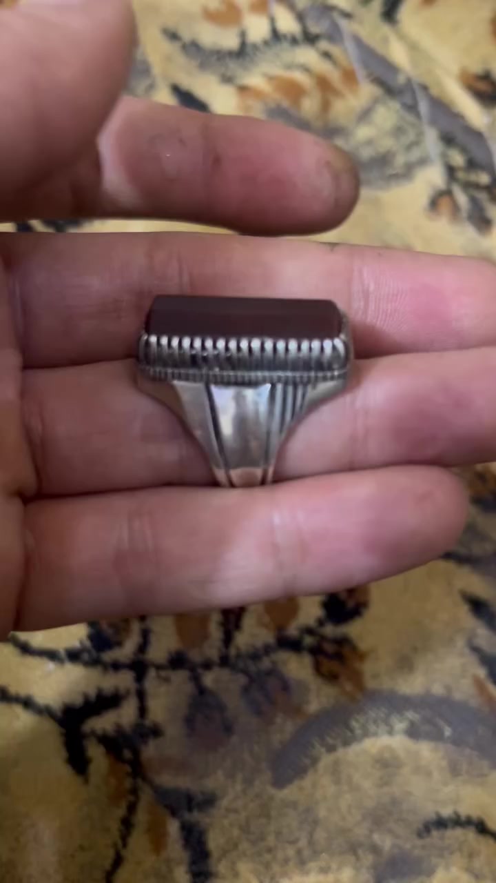 السلام عليكم عقيق يماني قديم آلعيون الكروب كلّه العرض فقط🔥🔥🔥


**إذا كنت صاحب هذا الإعلان وتريد حذفه لأي سبب، رجاءا أرسل رسالة إلى الدعم الفني**