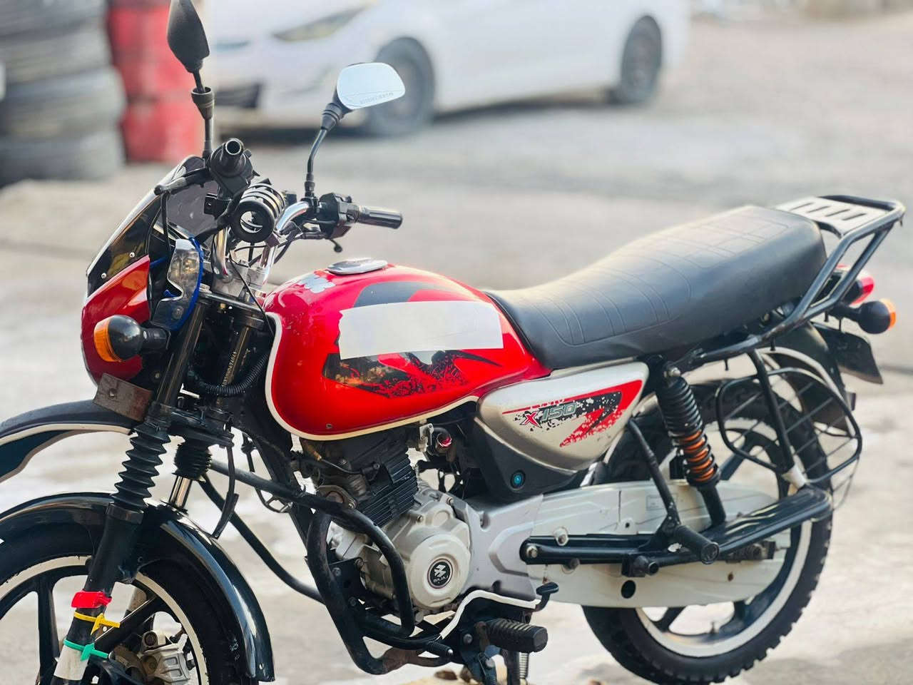 بوكسر جبلي 21 طالعه 22  رقم وسنويه بغداد دراجه نظيفه بشكل احلا من الصوره مكينه مجفته مره وحده تجفيت شركه كفاله لاتنقيص لا تبخير لاصوت كلجات لايت زنون  جدد السعر 1600 العنون بغداد السيديه قرب تقاطع الدرويش ***********/***********
