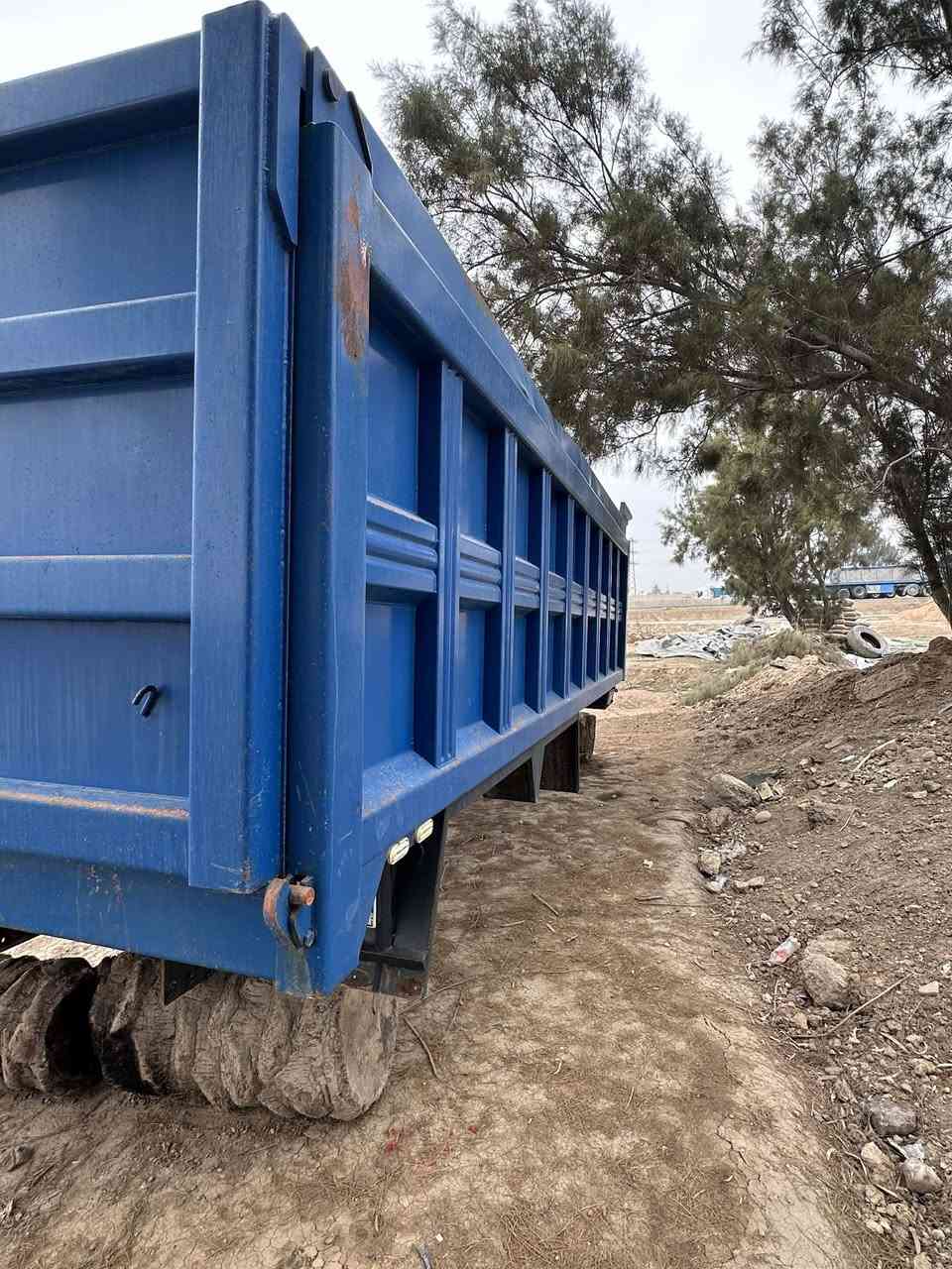 السلام عليكم بدي للبيع دك الفلوجه معمل حجي حسن *********** طول بدي  6 متر وربع  تفصال 2021 مكاني ابو غريب قرب محطه جوهرة العدنان
