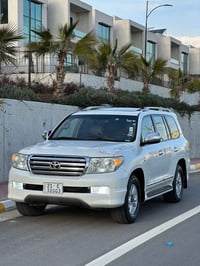 لاندكروزر GX-R • V6 • ٢٠١١