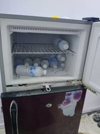 ثلاجة صغيرة • نضيفه • الاحسينيه