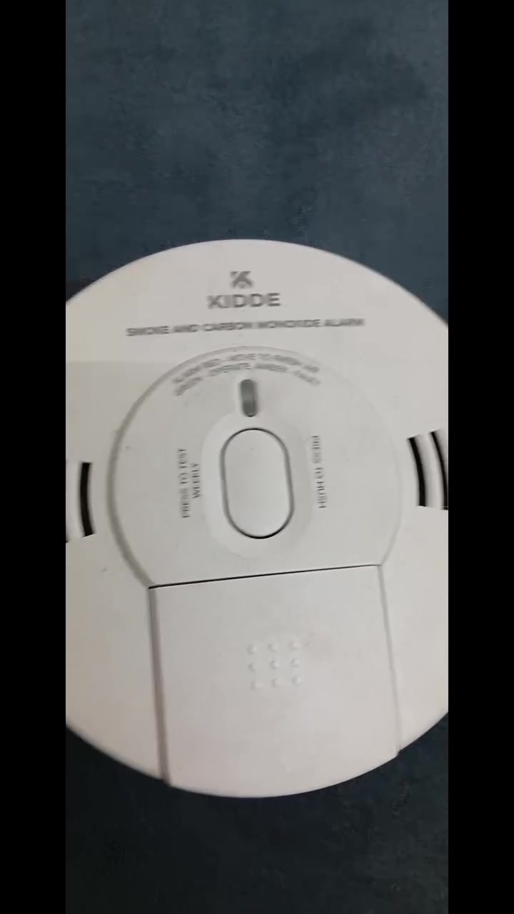 جهاز انذار الحريق ماركة اصلي السعر ١٥ الف


**إذا كنت صاحب هذا الإعلان وتريد حذفه لأي سبب، رجاءا أرسل رسالة إلى الدعم الفني**