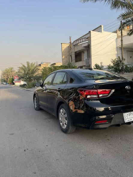 للبيع كيا ريو 2021 رقم بغداد مكينه 1600 دوش ماشية 67 الف كيلو حادثها خلفي بدون ايرباك ودواخل قبق جنطه ورش جاملغات بدون معجون السيارة جاهزة ميحتاج دينار تصرف عليها
/ شاشة جبيرة / مكينه 1600 دوش / كار بلي / كامره خلفيه / 
مكينه وكير وتبريد مكفولات صور الحادث منشوره
سعرها 120$ ورقه
مكاني بغداد السيدية 
***********
وبي واتس اب
