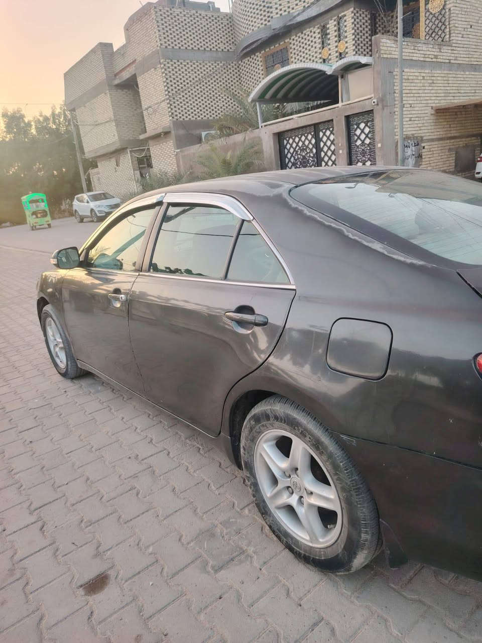 سلام عليكم
للبيع تيوتا كامري 
موديل ٢٠٠٧ وارد أمريكي
الضرر الجاملغ الخلفي فقط
سنويه ورقم جديد
النضافه كما موضح بالصور
للاستفسار عن السعر والتفاصيل الاتصال على الرقم
***********
